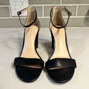 NWOT Kelly & Katie Hailee ankle strap Sandal black block heel (size 10)